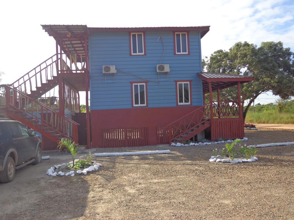Sugar Patch Inn Хопкинс Экстерьер фото