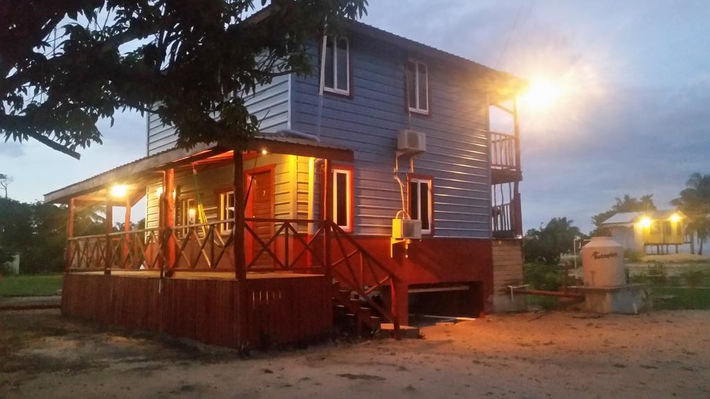 Sugar Patch Inn Хопкинс Экстерьер фото