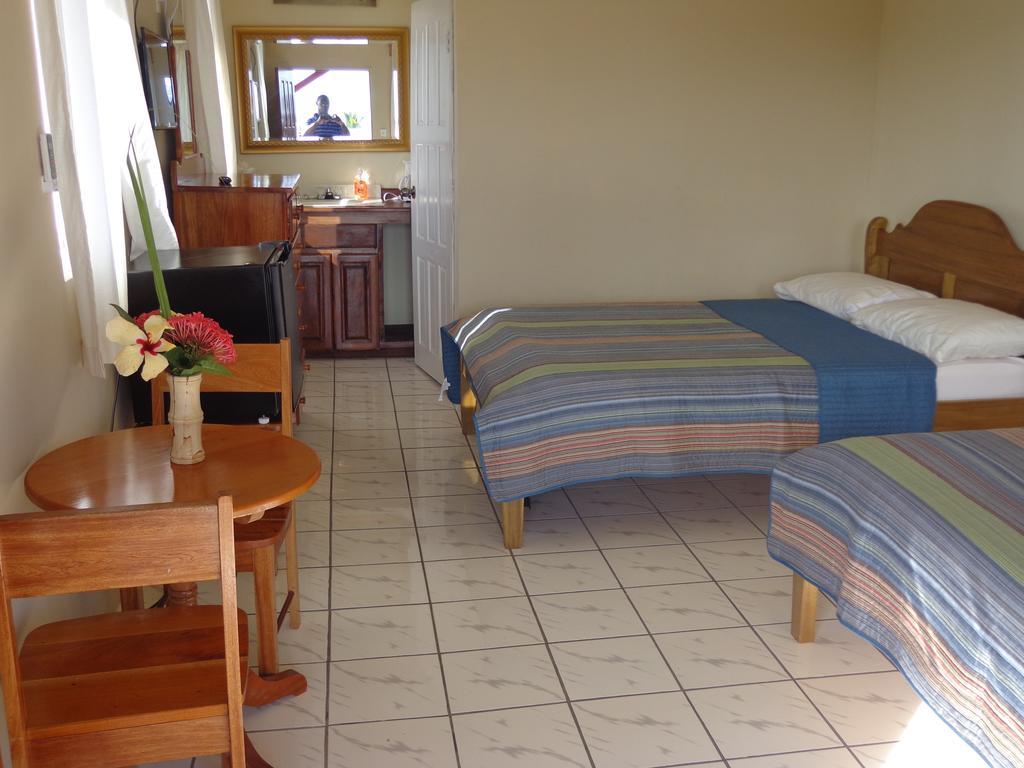 Sugar Patch Inn Хопкинс Экстерьер фото